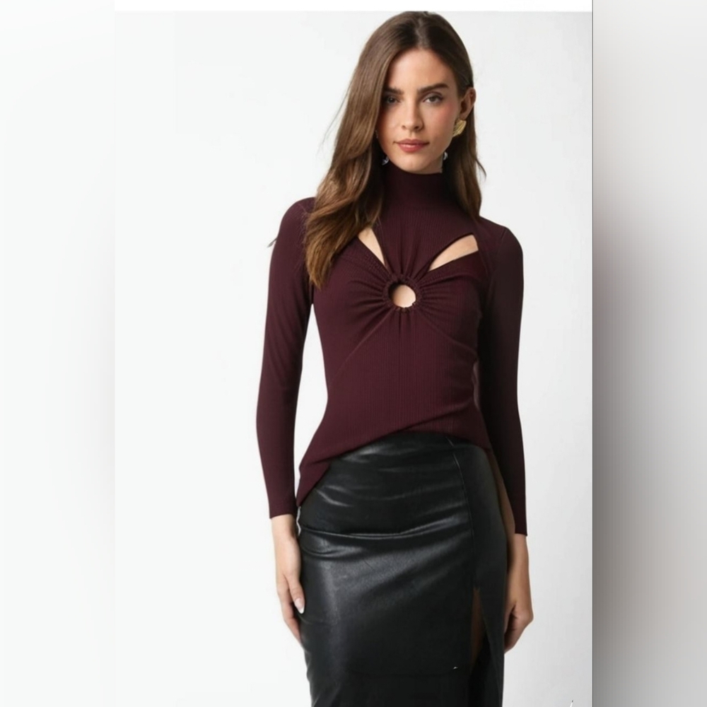 NWT VENUS Bugundy Wine Mock Neck Cut-Out Top